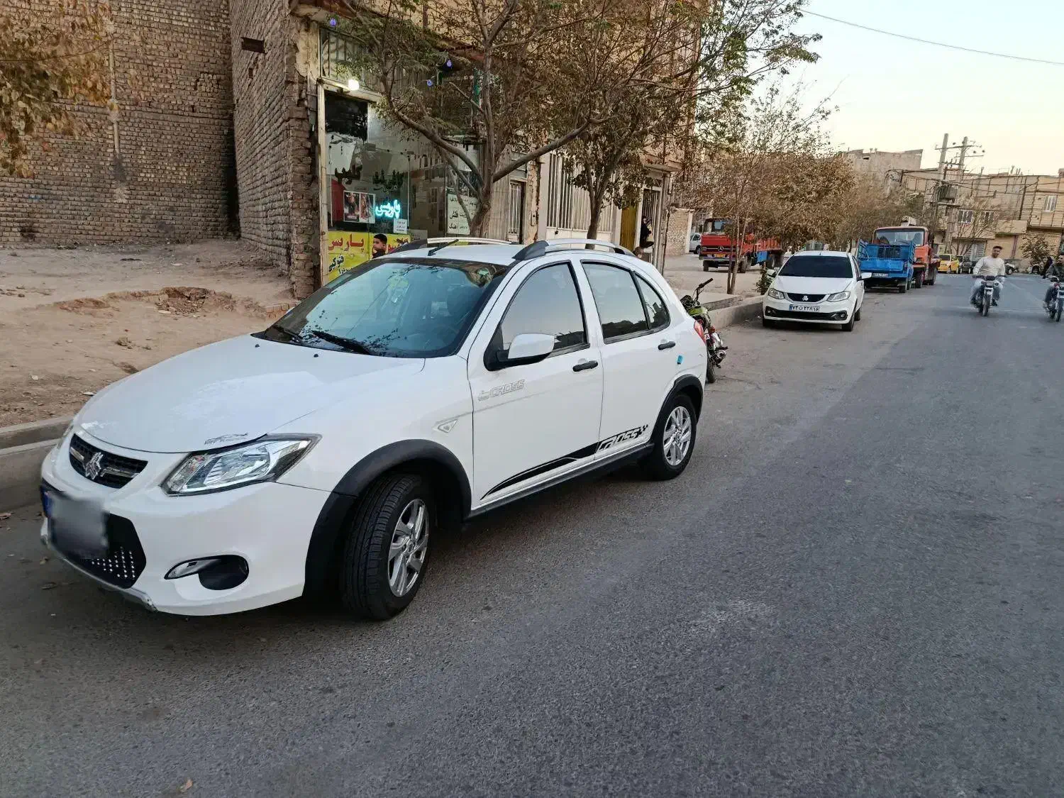 کوییک مدل ۹۹ بی رنگ|خودرو سواری و وانت|قم, قلعه کامکار|دیوار