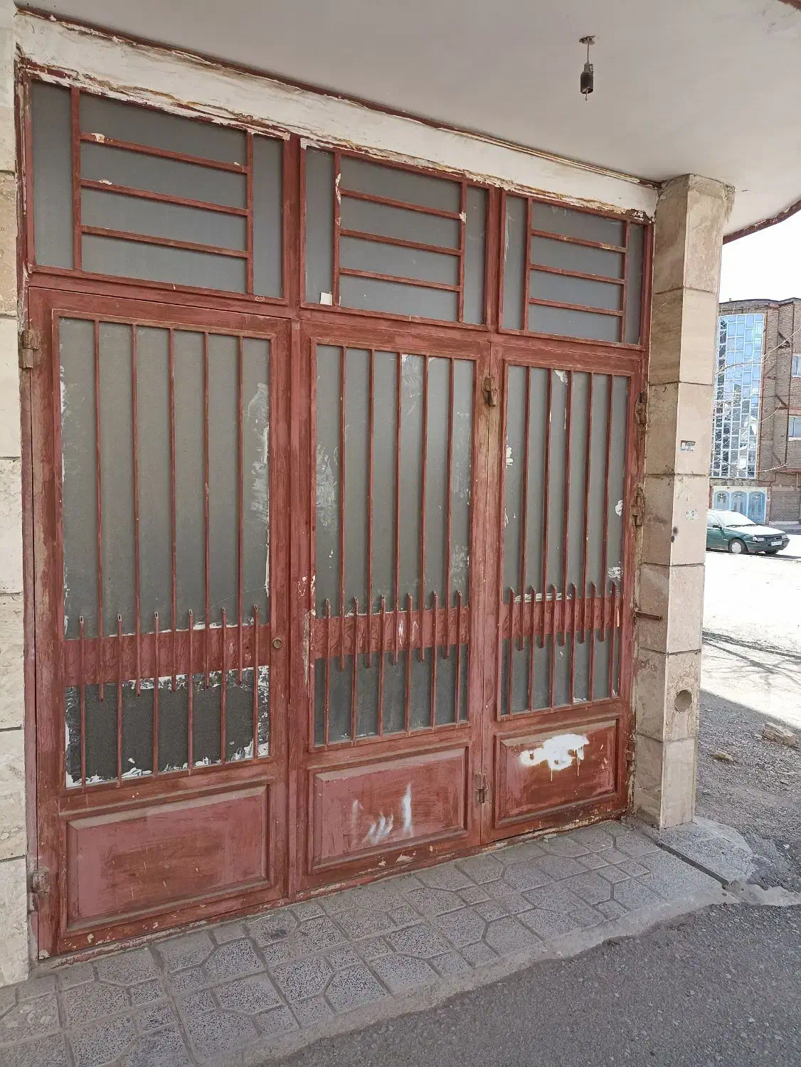 درب پارکینگ|مصالح و تجهیزات ساختمان|تربتحیدریه, مظفریه|دیوار