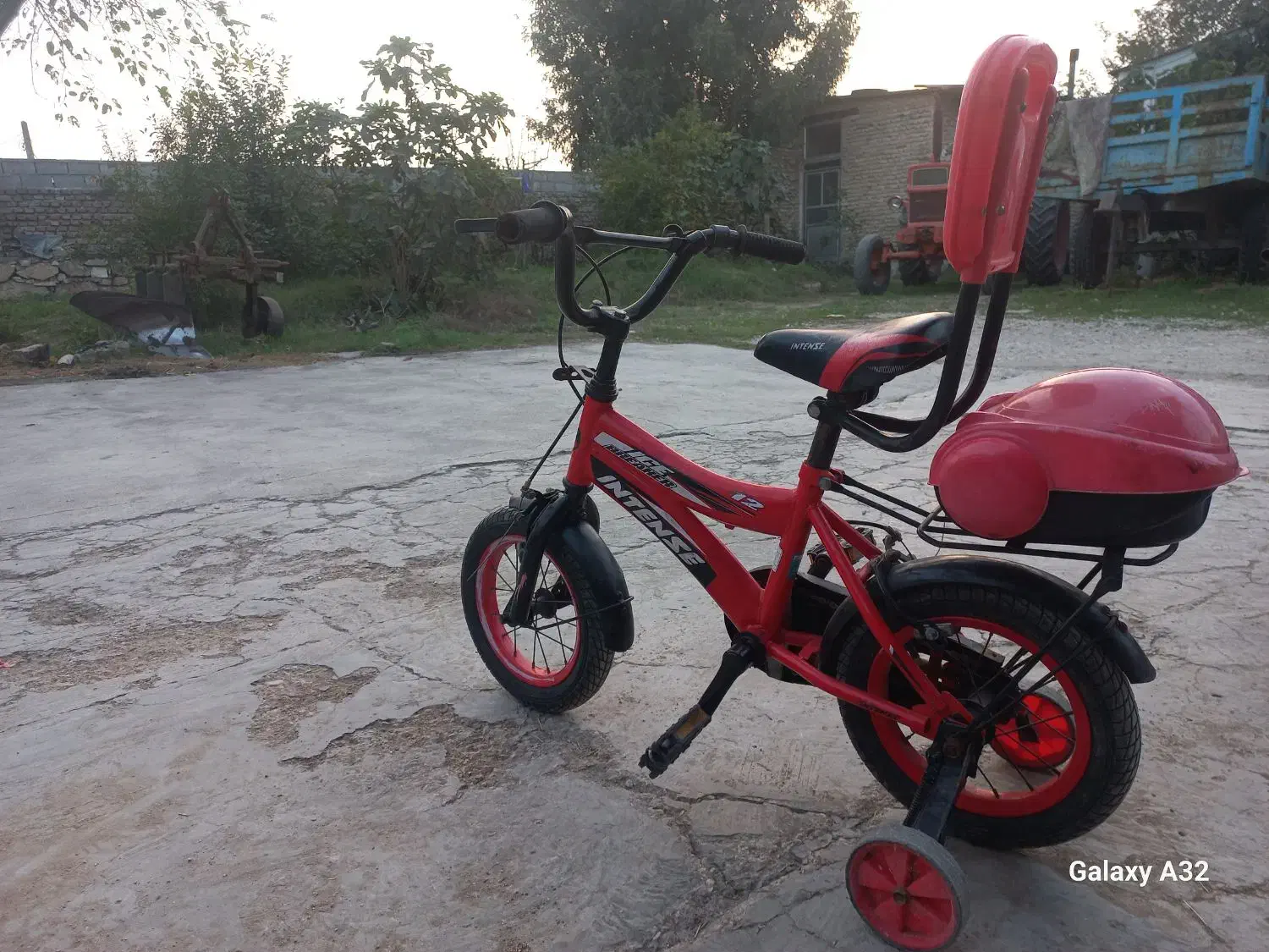 فروش دو عدد دوچرخه سایز۱۲ با مارک اینتنس|دوچرخه، اسکیت، اسکوتر|بهشهر, |دیوار