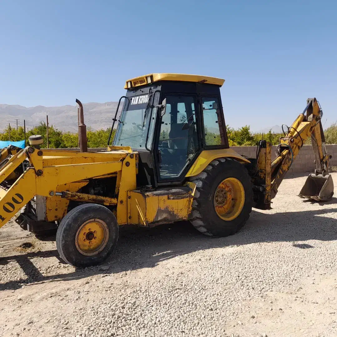 بیل بکهو درحال کار|خودرو سنگین|کرمان, |دیوار