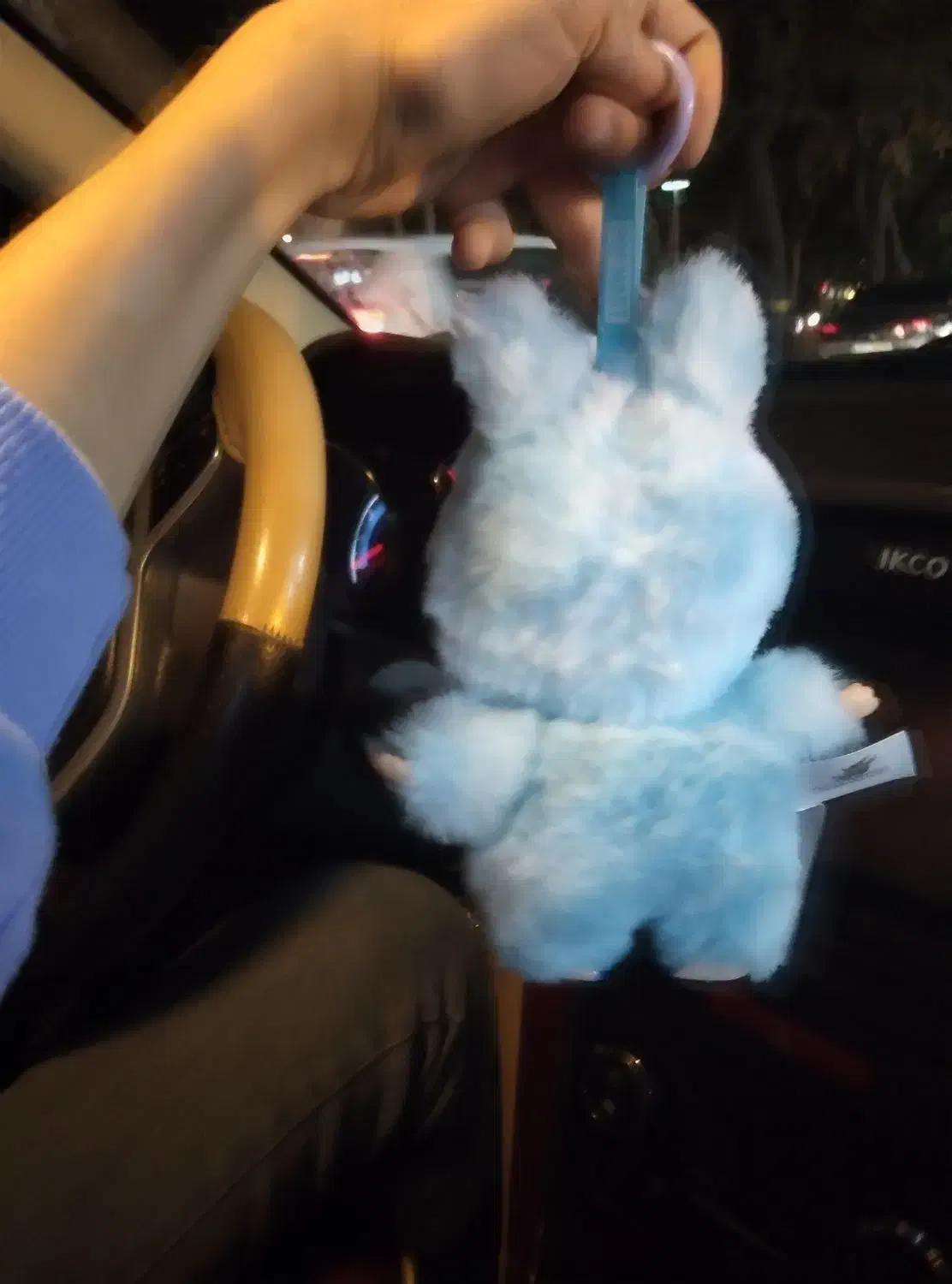 لبوبو اصلی|اسباب‌‌بازی|شاهین‌شهر, عطار|دیوار