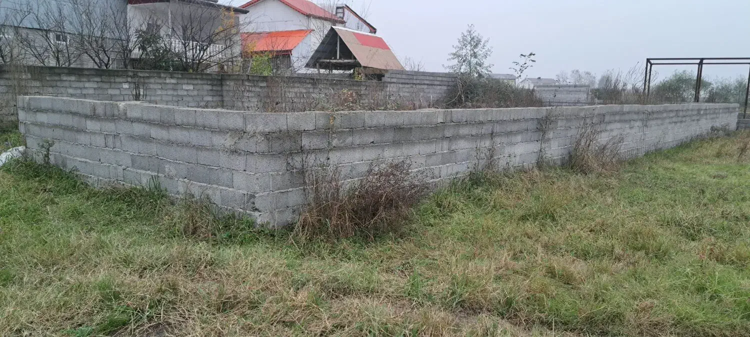 زمین محصور شده بادیوار۴۰۰مترباکاربری مسکونی|فروش زمین و ملک کلنگی|لولمان, |دیوار