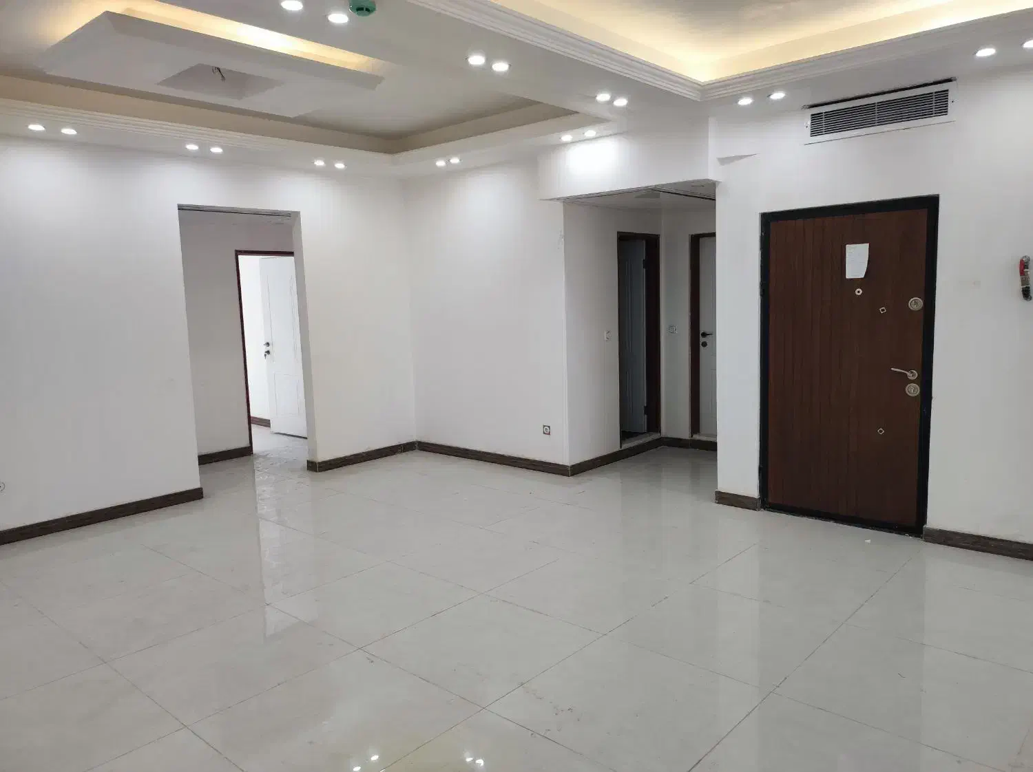 آپارتمان 168متر مربع سه خواب طبقه 2از5طبقه|اجارهٔ آپارتمان|تهران, تولید دارو|دیوار