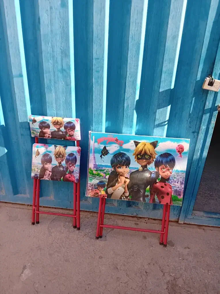 میز تحریر کودک + تحریر کودک تاشو +میز و صندلی کودک|میز تحریر و کامپیوتر|تهران, صادقیه|دیوار