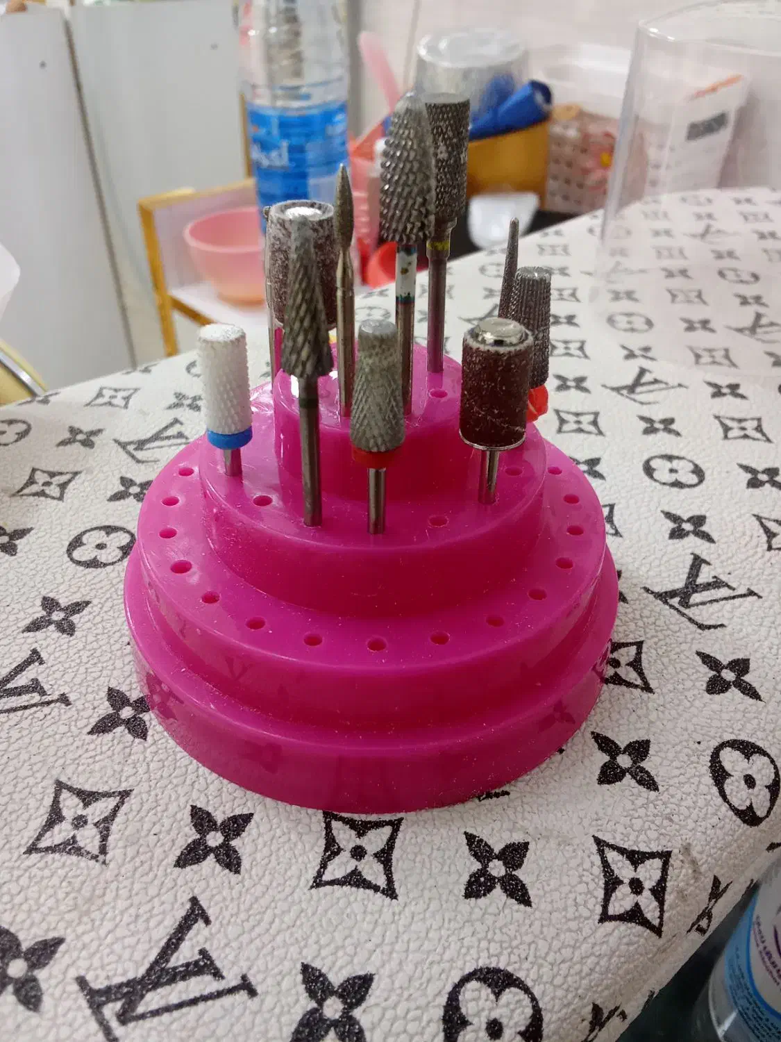 دستگاه یووی و وسایل کاشت ناخن|آرایشی، بهداشتی، درمانی|شیراز, تندگویان|دیوار