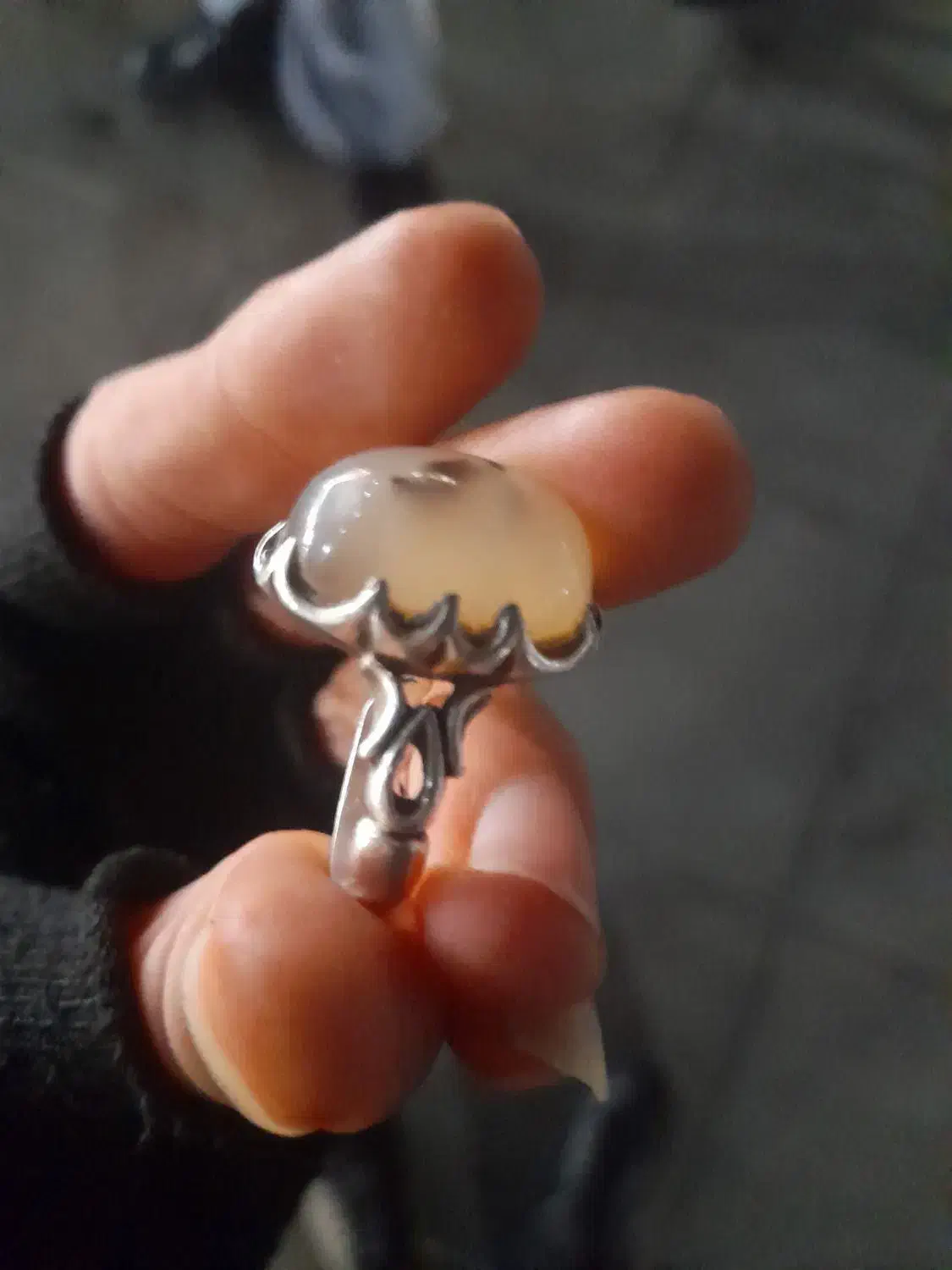 انکشتر شجر|جواهرات|رشت, حمیدیان|دیوار