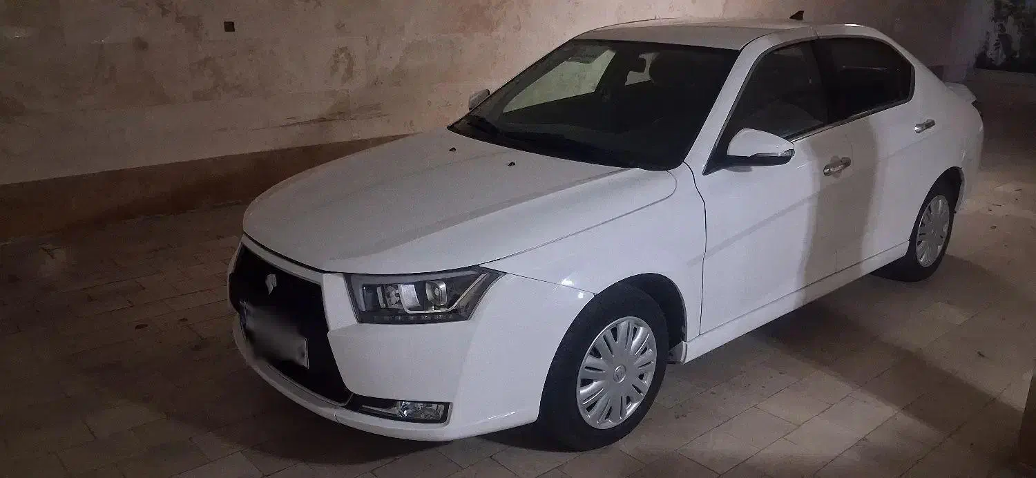 دنا پلاس 5 دنده|خودرو سواری و وانت|قم, حاج زینل|دیوار