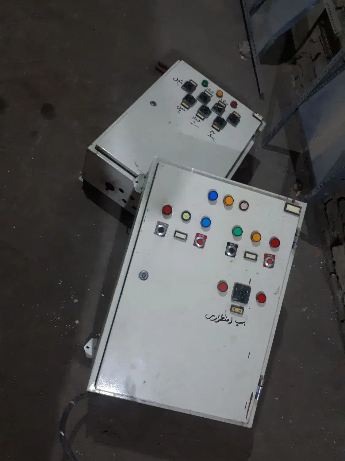 تابلو برق.تابلوبرق سالم ب شرط در حد نو نو|مصالح و تجهیزات ساختمان|کرج, شهرک سهرابیه|دیوار