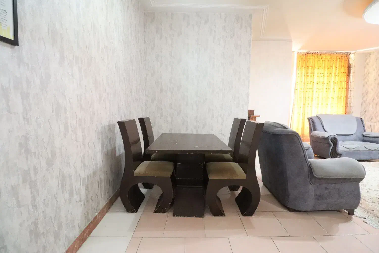 خانه مسافر تمیز و مجهز|اجارهٔ کوتاه‌مدت آپارتمان و سوئیت|شیراز, قصرالدشت|دیوار