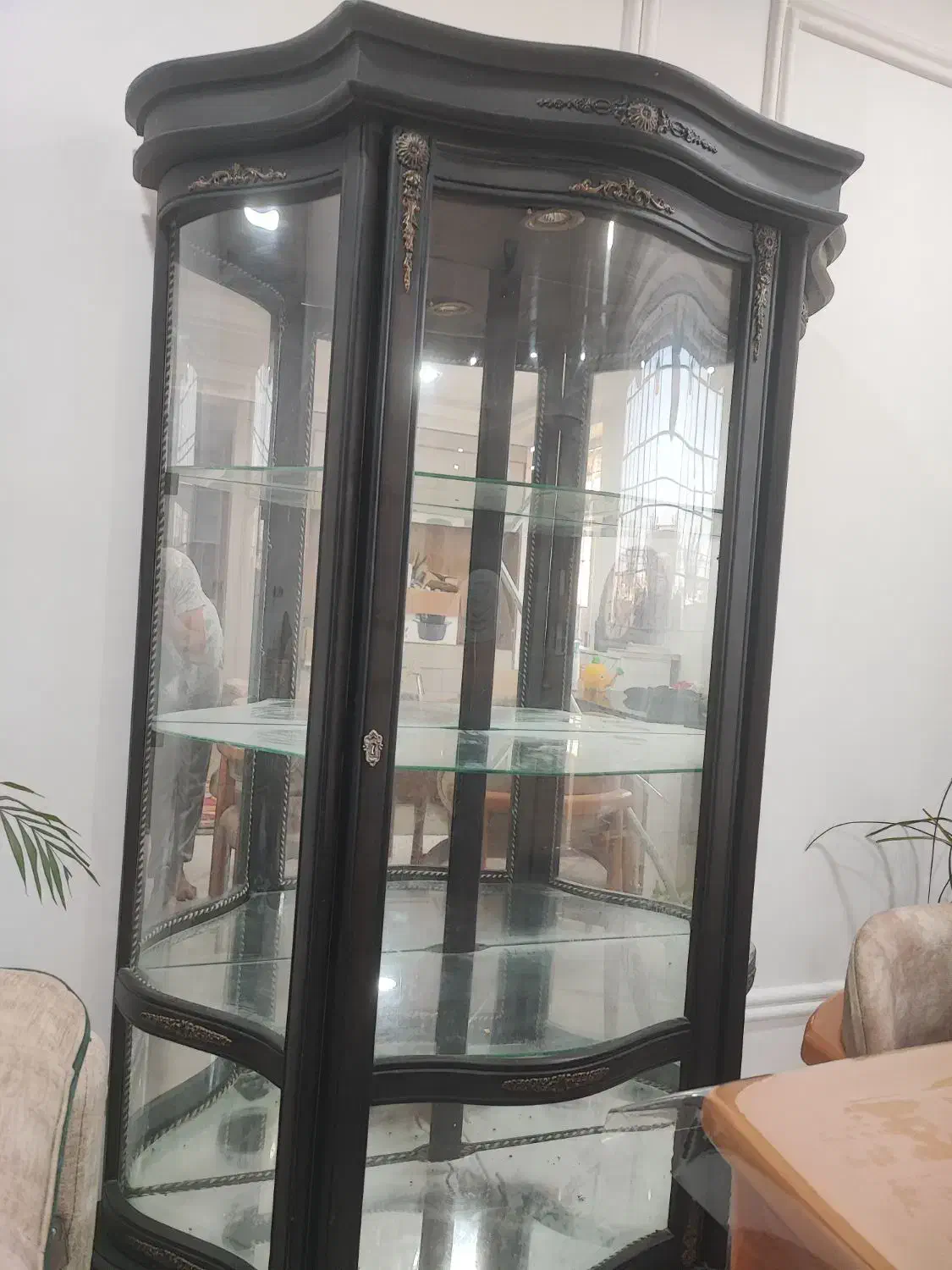 بوفه شیشه ایی|بوفه، ویترین، کنسول|بوشهر, |دیوار