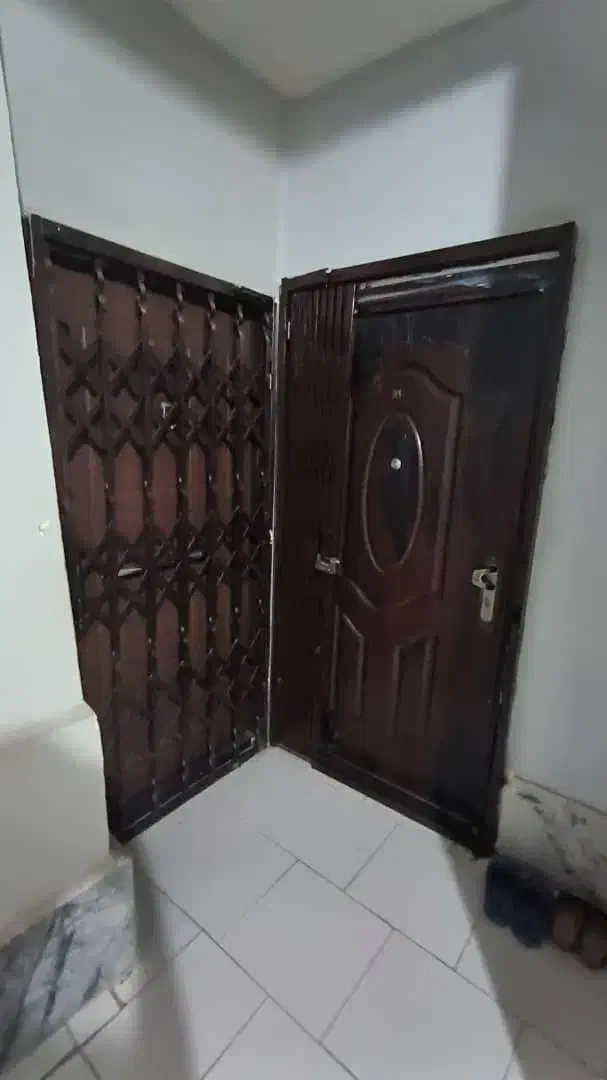 حفاظ درب / اکاردئونی/نرده بالکن و پنجره/نصب در محل|مصالح و تجهیزات ساختمان|پرند, فاز ۴|دیوار