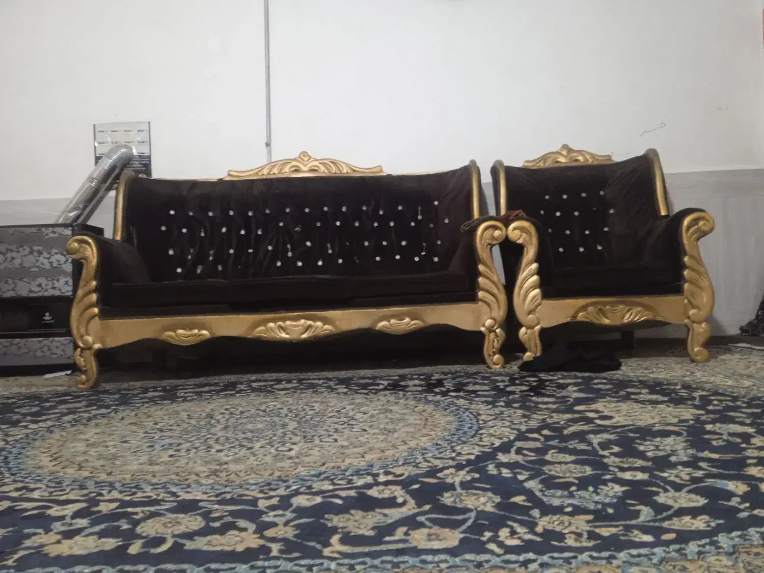 مبلمان نیمه سلطنتی|مبلمان خانگی و میز عسلی|تربت جام, شهرک معلم|دیوار