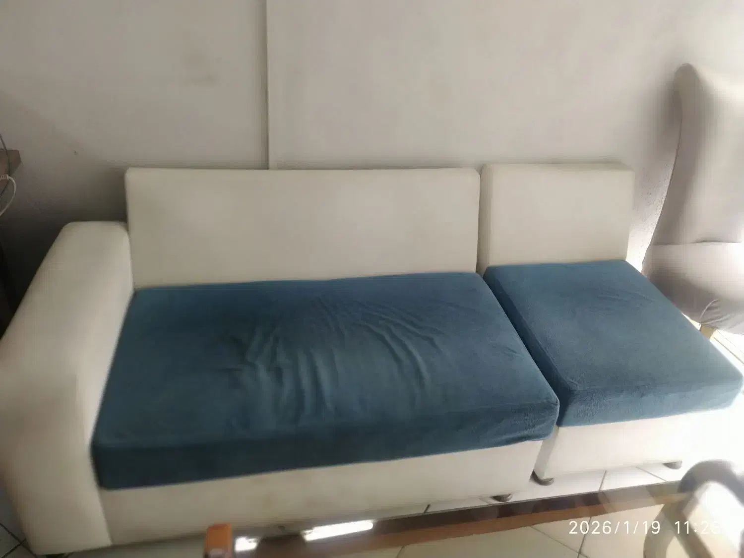 مبل راحتی ۴نفره|مبلمان خانگی و میز عسلی|تهران, فرودگاه مهرآباد|دیوار