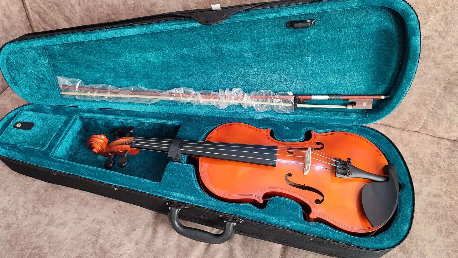 ویولن آموزش آکبند ۴/۴|ویولن|تهران, فدک|دیوار