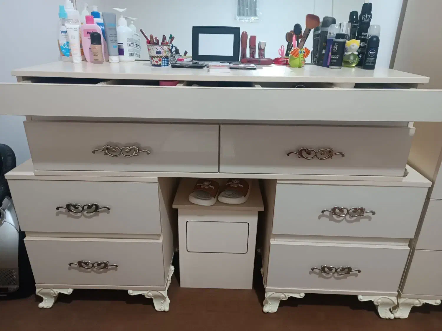 دراو|جاکفشی، کمد، دراور|گلبهار, بیزکی|دیوار