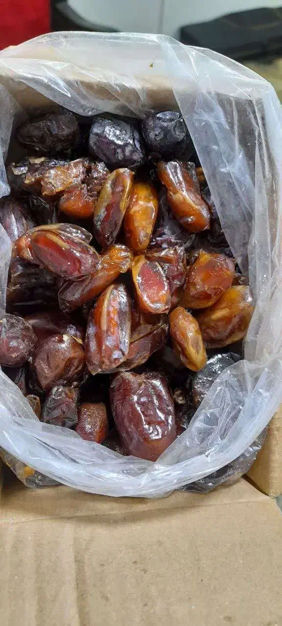 خرما کبکاب بوشهر شش عددی|عمده‌فروشی|مشهد, ولیعصر (شهرک غرب)|دیوار