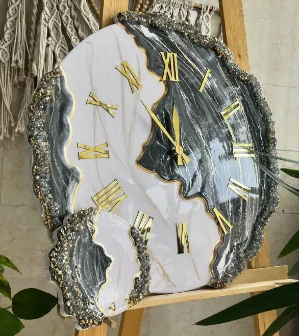 ساعت دیواری رزینی با جاکلیدی رایگان|ساعت دیواری و تزئینی|فارسان, |دیوار