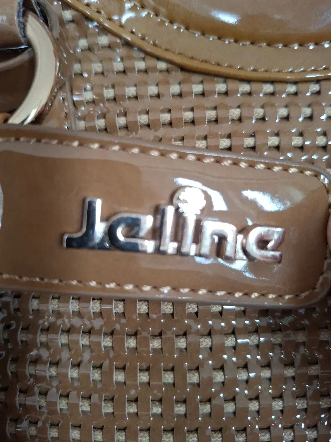 کیف خارجی|کیف، کفش، کمربند|کرج, باغستان|دیوار