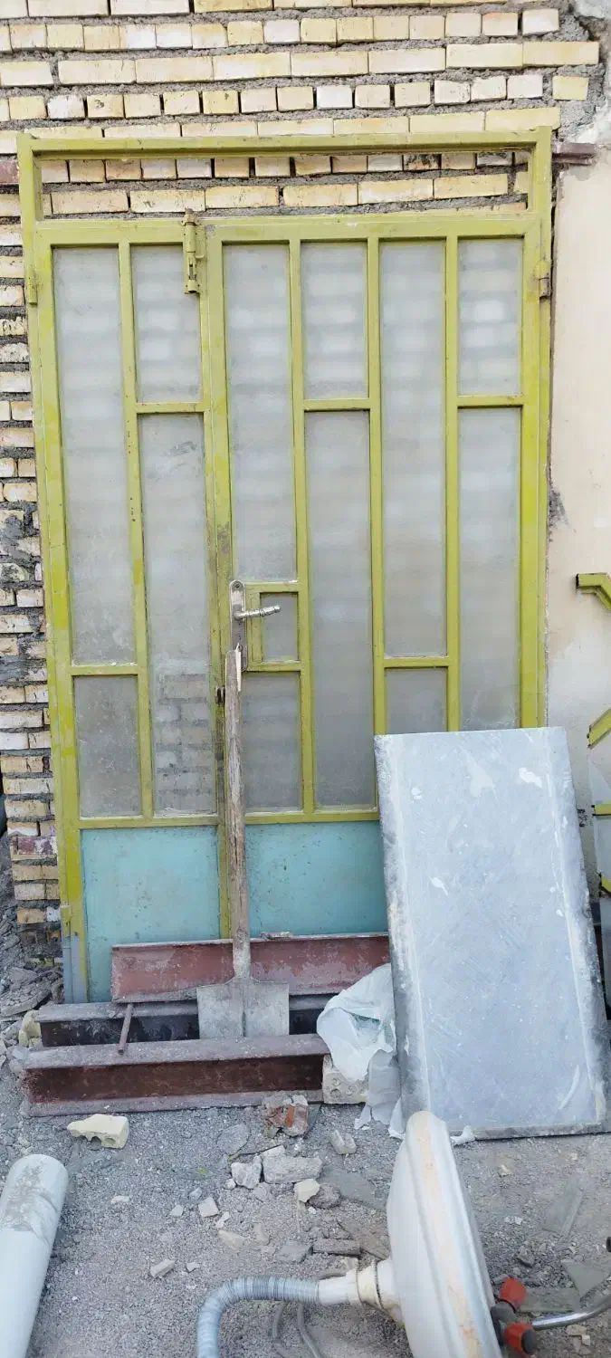 درب وپنجره|مصالح و تجهیزات ساختمان|آبادان, |دیوار