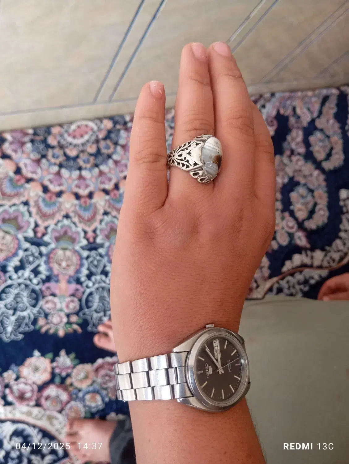 ساعت و انگشتر نقره قدیمی|کلکسیون اشیاء عتیقه|شیراز, تندگویان|دیوار