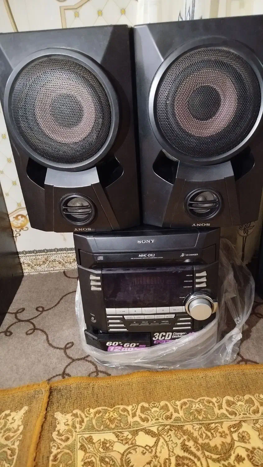 ضبط سی دی با دوتا باند اصل SONY|سیستم صوتی خانگی|پیر سلیمان, |دیوار