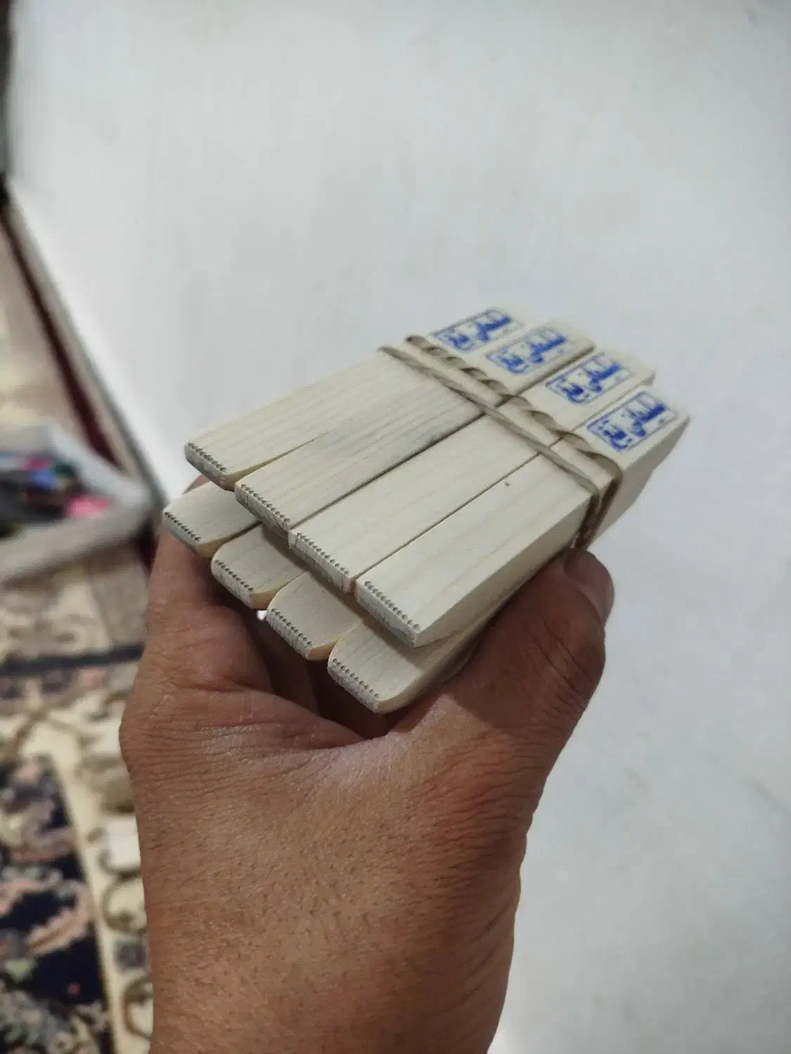 تیغ|سازهای بادی|معمولان, |دیوار