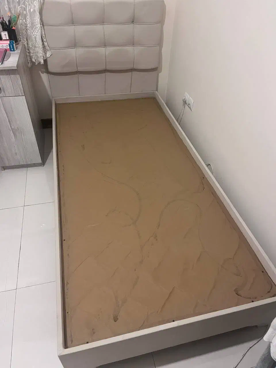 سرویس خواب|تخت و سرویس خواب|فردیس, فردیس|دیوار