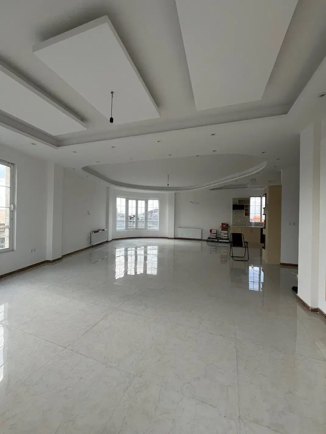 تک واحد ۲۰۰ متری ۳ خواب سنددار/منظریه ایران پوپلین|فروش آپارتمان|رشت, منظریه|دیوار