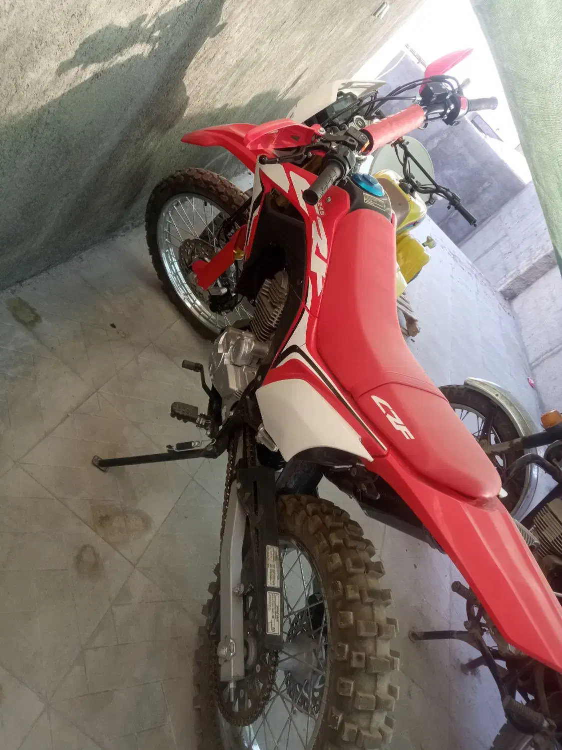 تریل 250 CRF|موتورسیکلت|زیرکوه, |دیوار