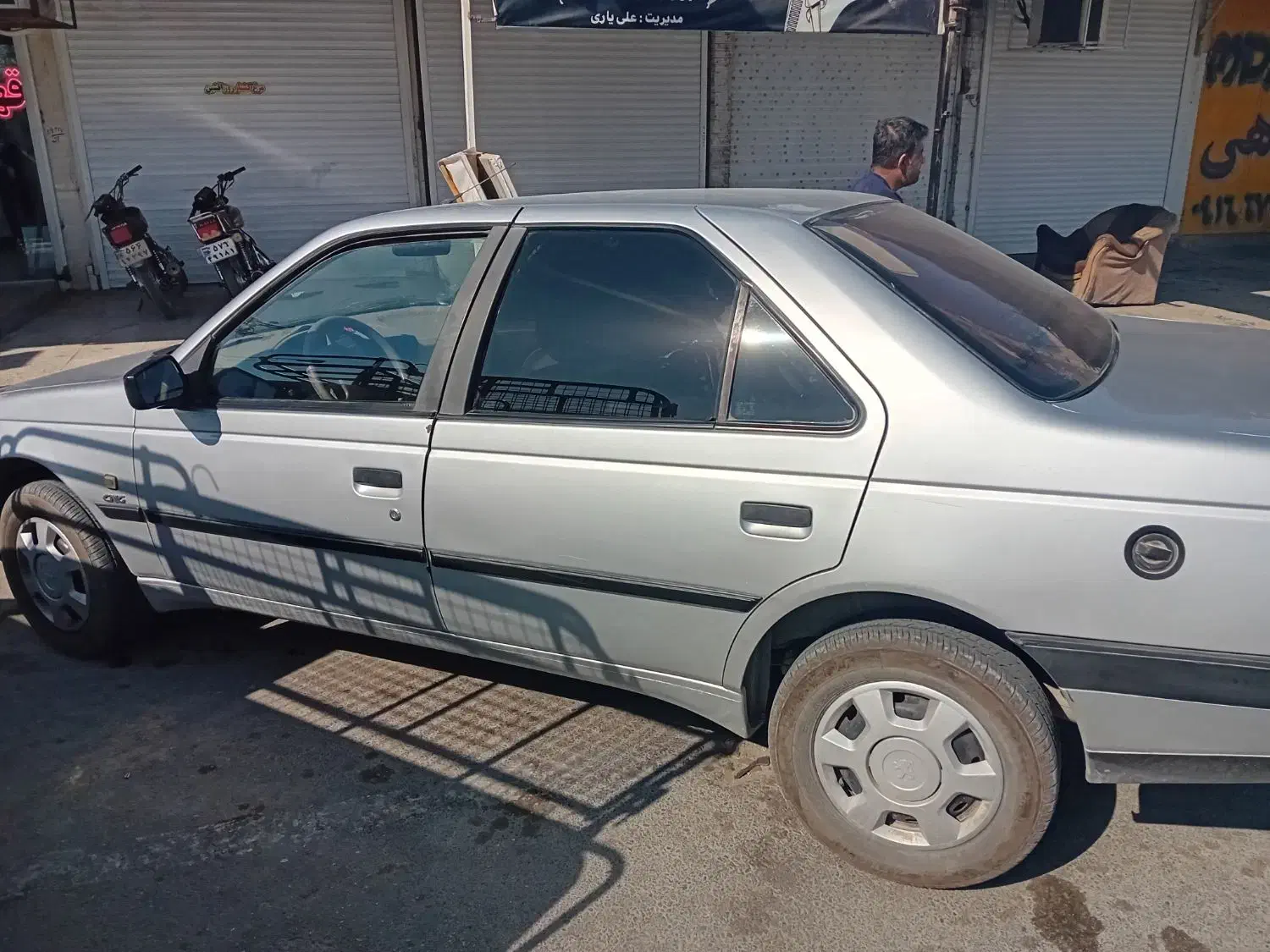 پژو۴۰۵ دوگانه فابریک|خودرو سواری و وانت|بهبهان, |دیوار