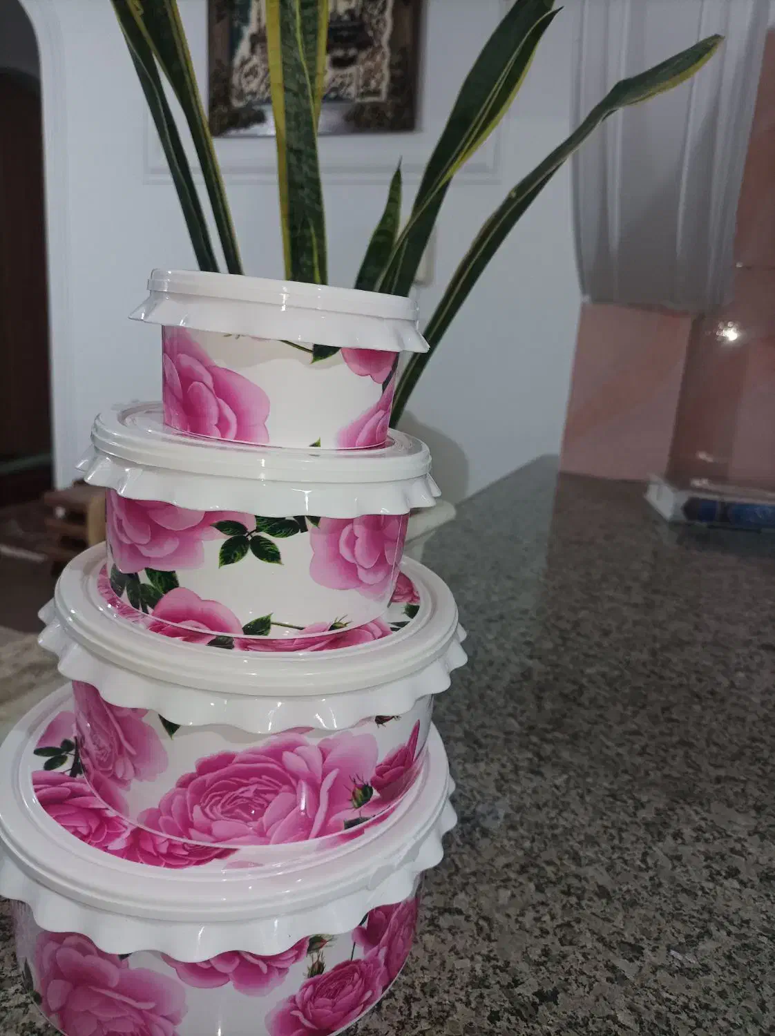 ظرفهای یخچالی|ظروف نگهدارنده، پلاستیکی، یک‌بارمصرف|نقده, |دیوار