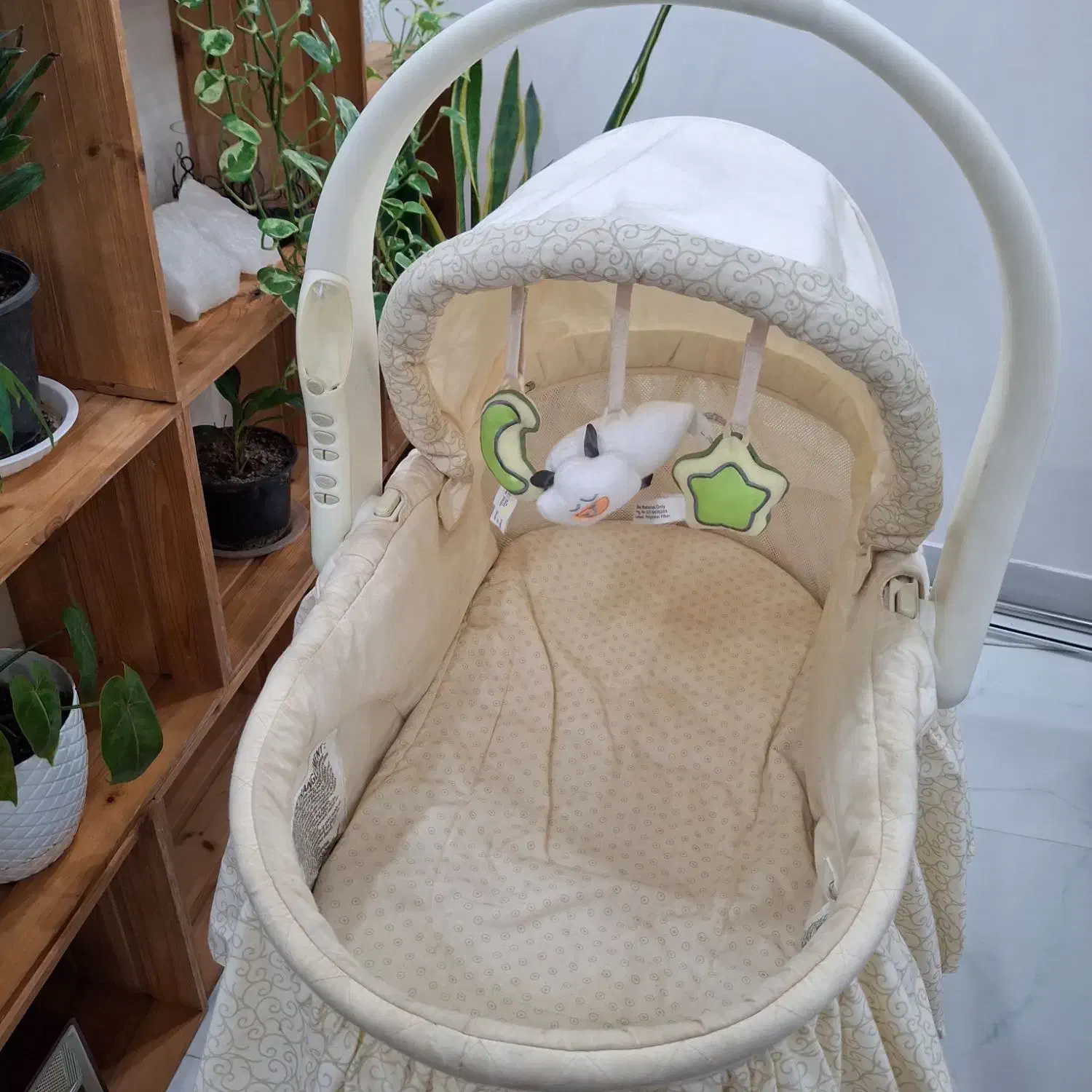 لوازم نوزاد|تخت و سرویس خواب|رشت, دخانیات|دیوار