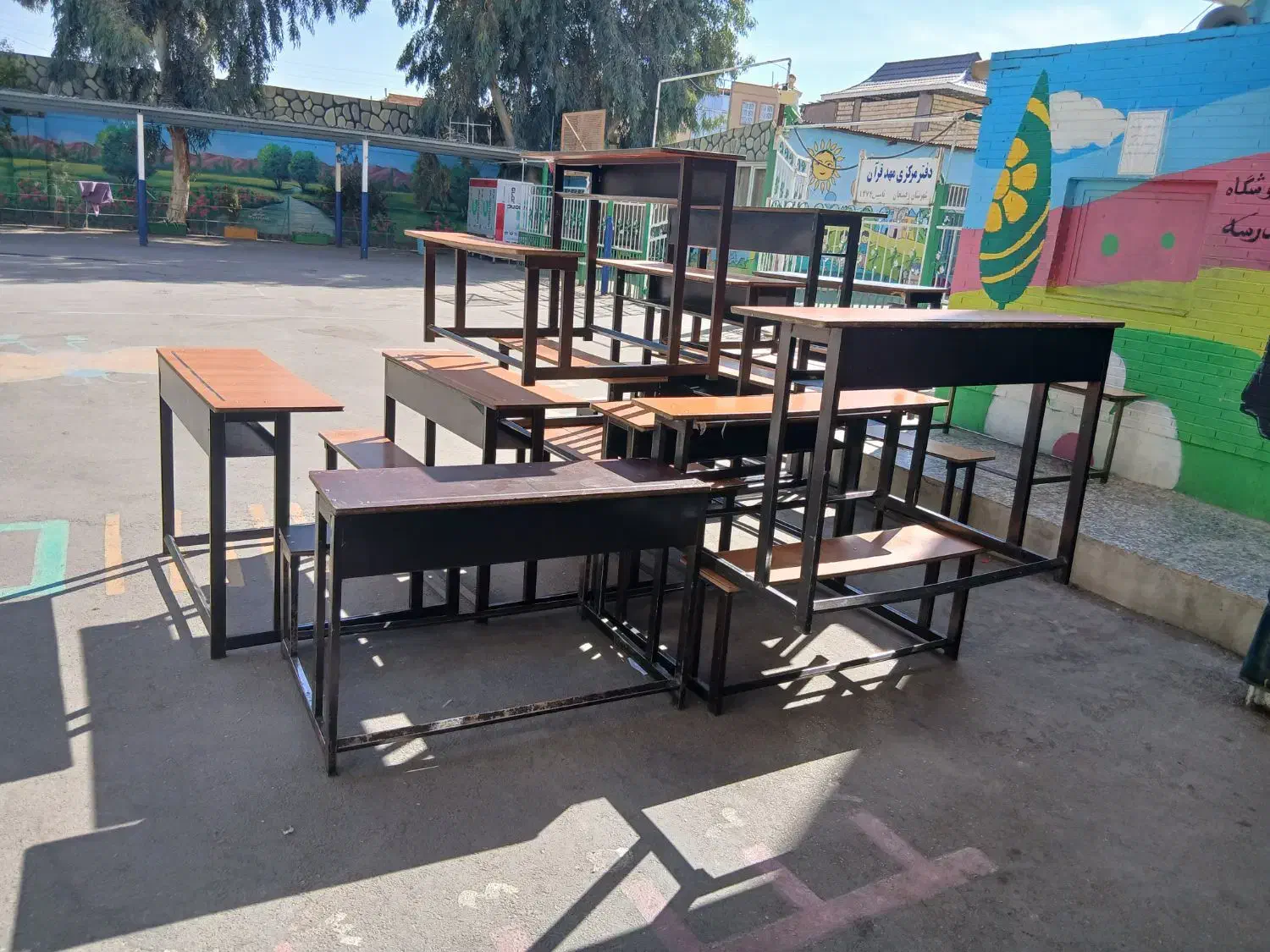 صندلی و نیمکت|صندلی و نیمکت|رفسنجان, |دیوار