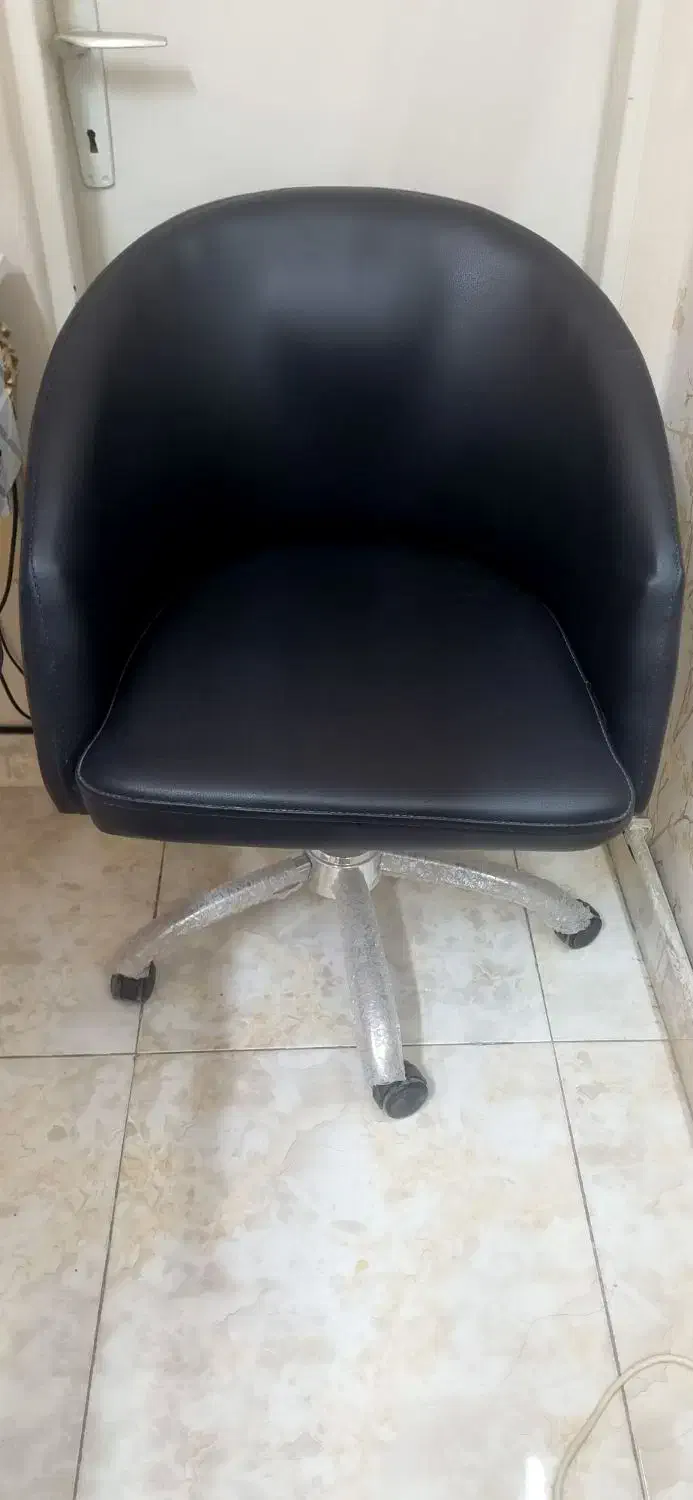 صندلی چرم نو ۲ عدد|صندلی و نیمکت|تبریز, |دیوار