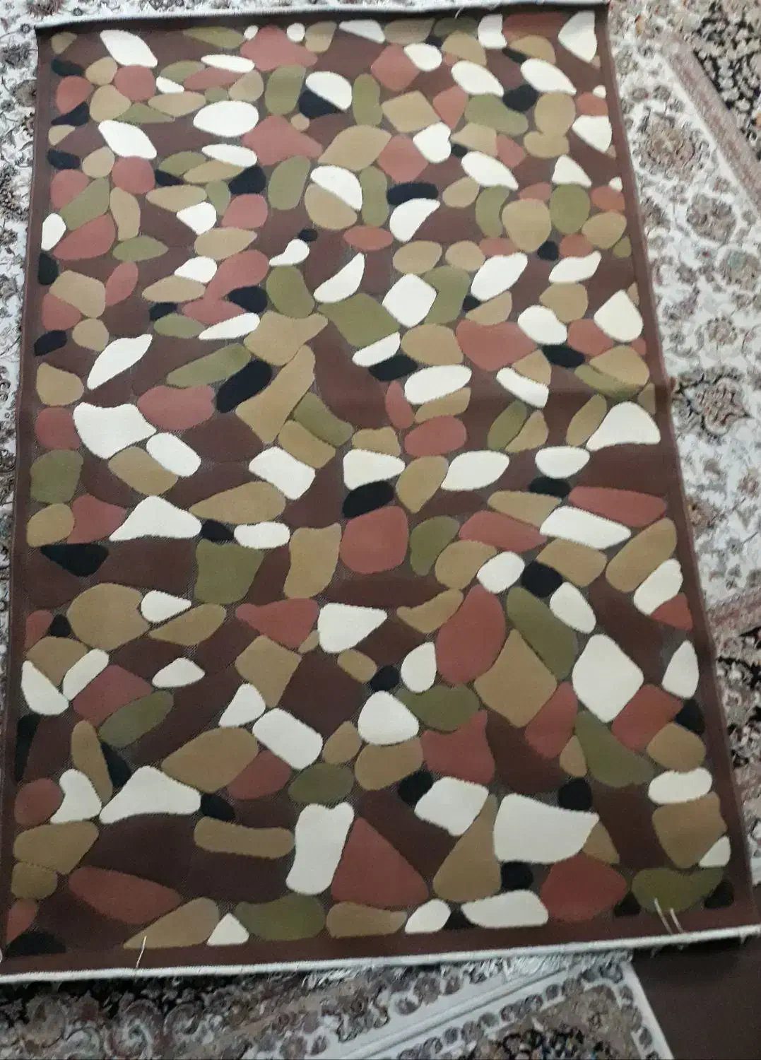 گلیم در حد نو|گلیم، جاجیم، گبه|همدان, |دیوار