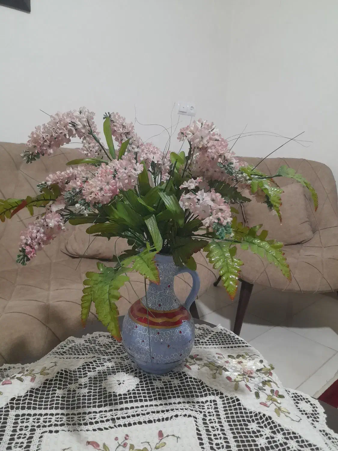 گلدان مکرومه باگل مصنوعی وجاحوله ای مکرومه|گل مصنوعی|کرمانشاه, |دیوار