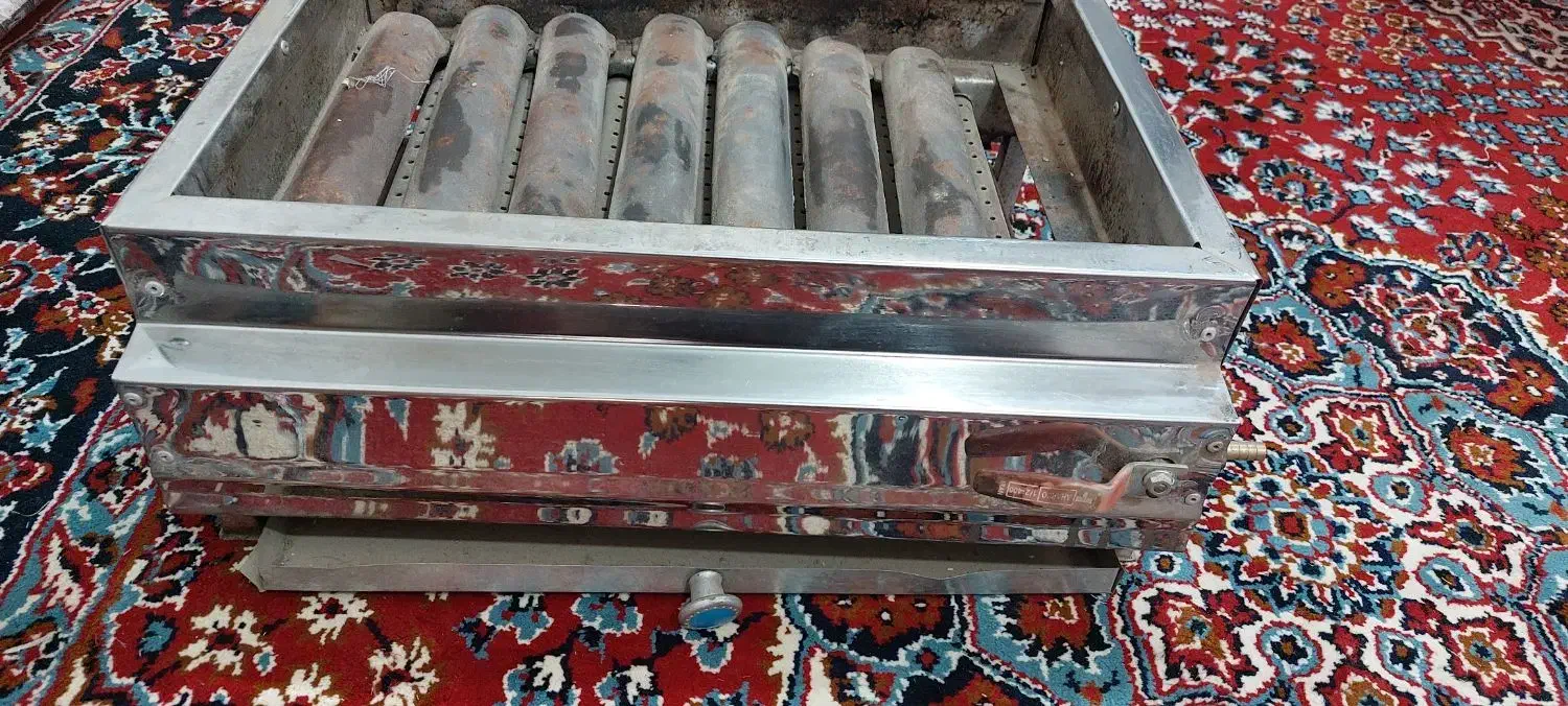 کباب پز خانگی در حد نو|اجاق گاز و لوازم برقی پخت‌وپز|شهرکرد, |دیوار