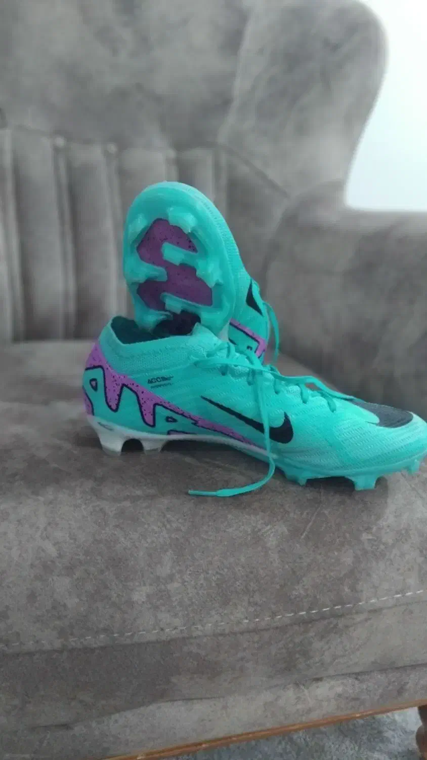 کفش فوتبال استوک|کیف، کفش، کمربند|اهواز, کمپلو شمالی|دیوار