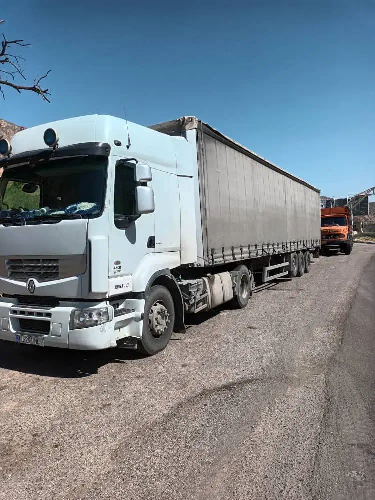 کشنده پلاک گرجستان رنو پریمیوم ۴۶۰ اتومات|خودرو سنگین|تهران, آذربایجان|دیوار