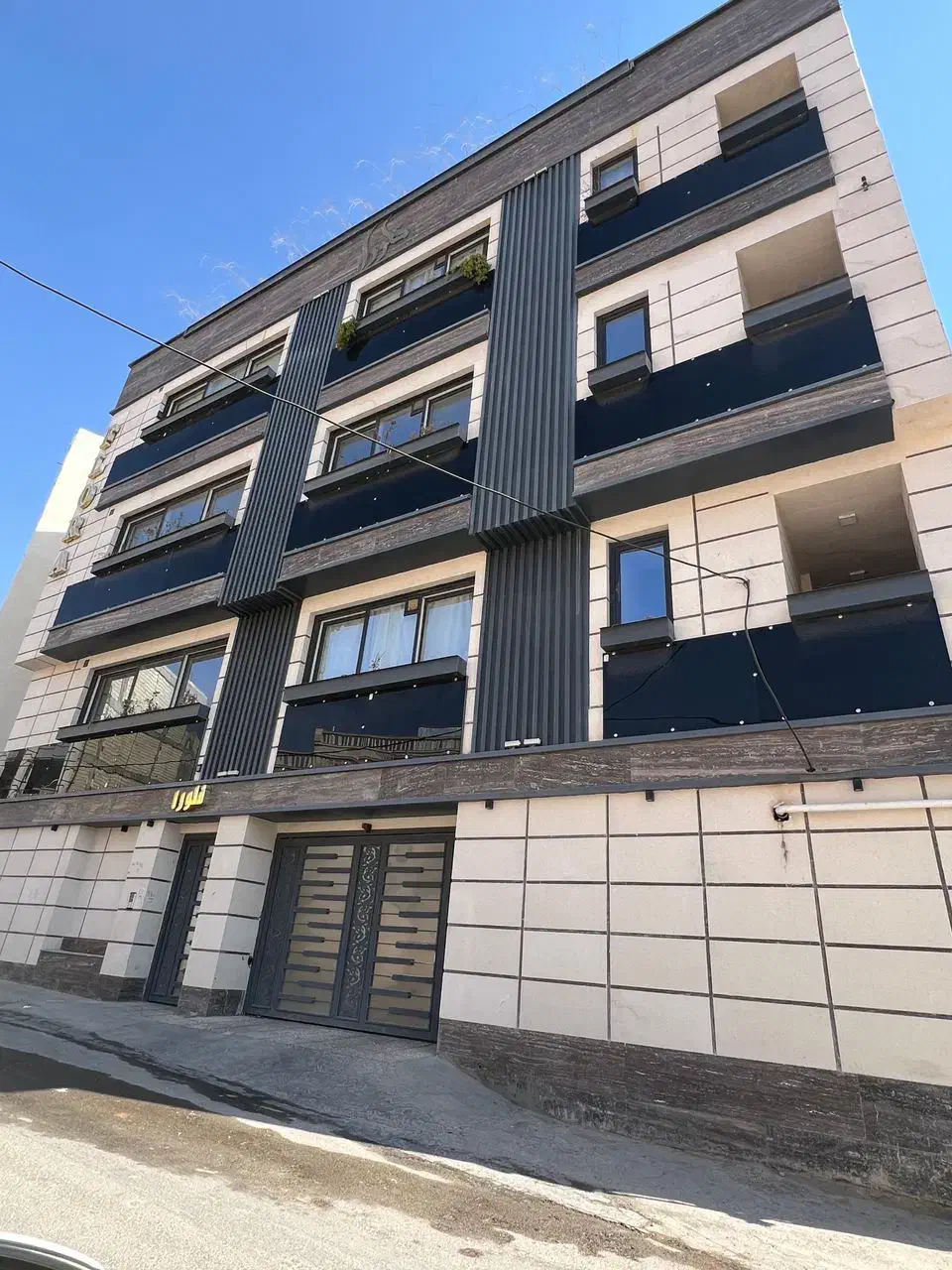 2خوابه/120متری/6واحدی/کلید نخورده/بلوار دانش|فروش آپارتمان|صدرا-فارس, فاز ۱|دیوار