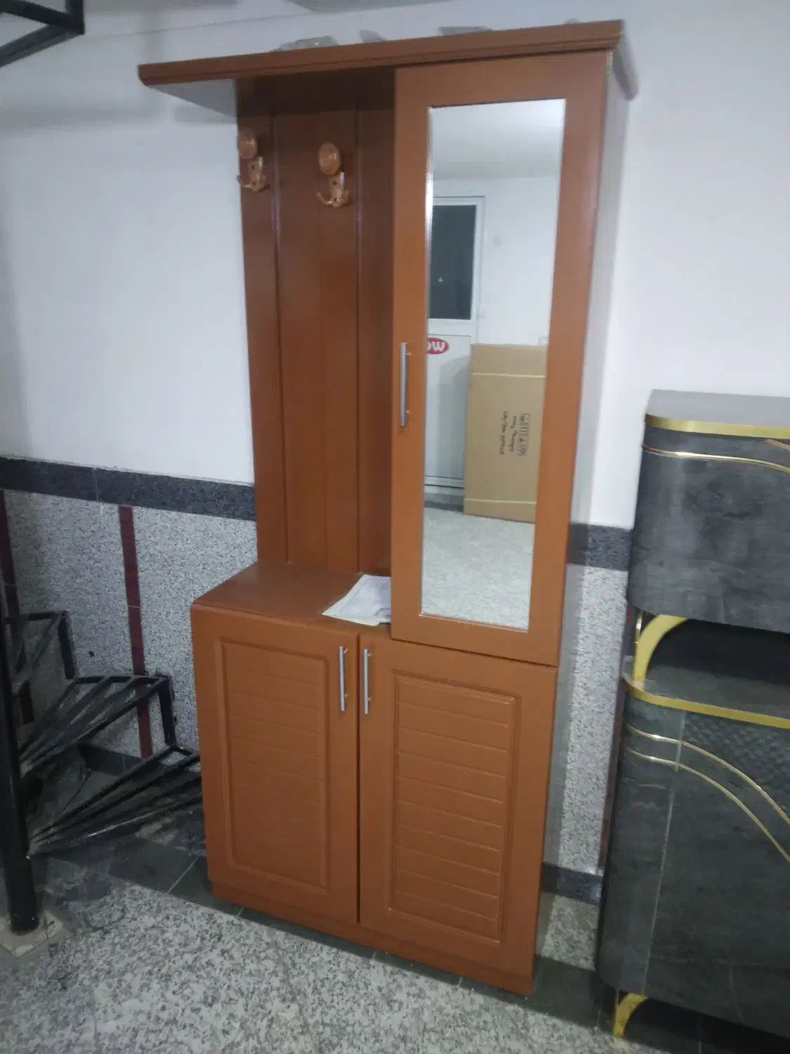 جاکفشی ایستاده همراه جا لباسی|جاکفشی، کمد، دراور|خلخال, |دیوار