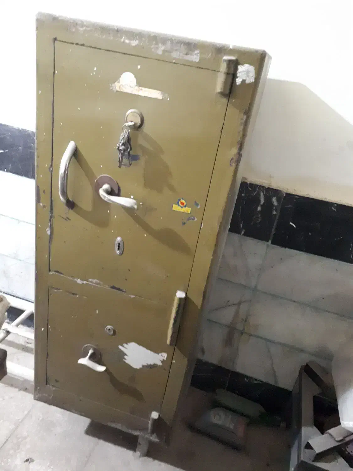 گاو صندوق دو طبقه|دفتر کار|کرمانشاه, |دیوار