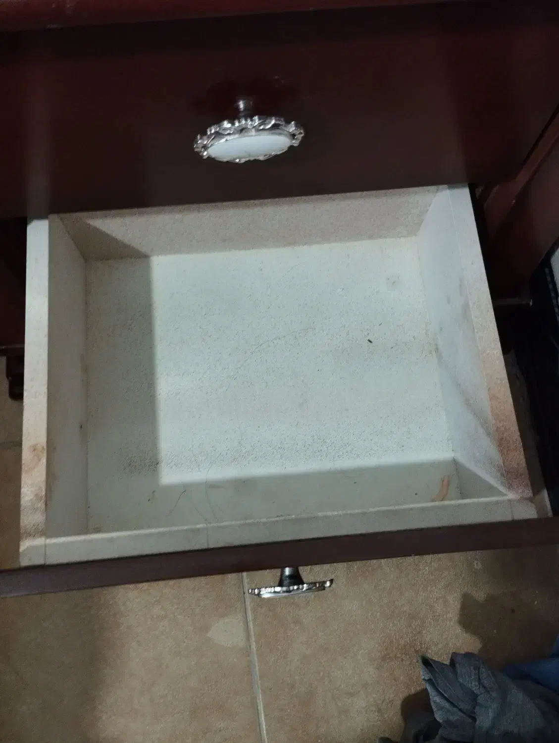 پاتختی|تخت و سرویس خواب|خرمآباد, |دیوار