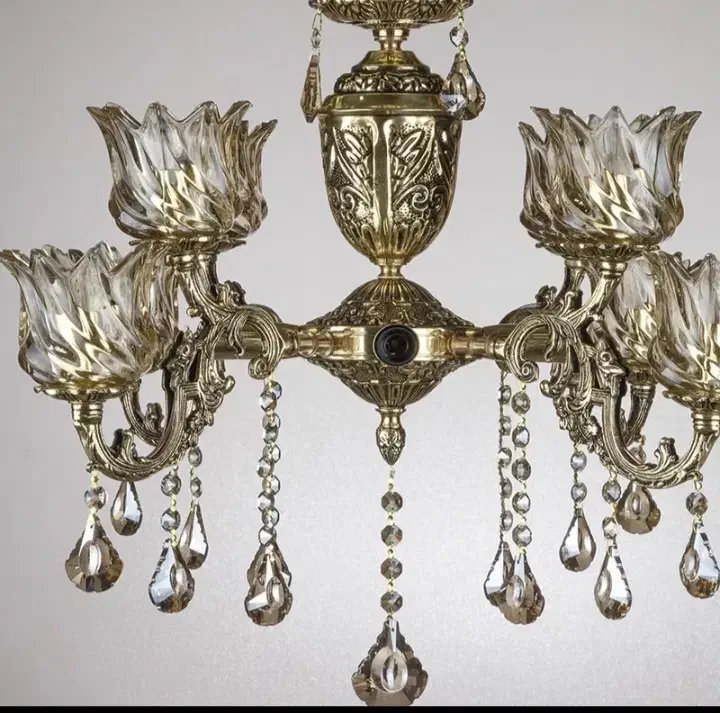 لوستر برنز نو ۸ شاخه چشمه نور|لوستر و چراغ آویز|ارومیه, |دیوار