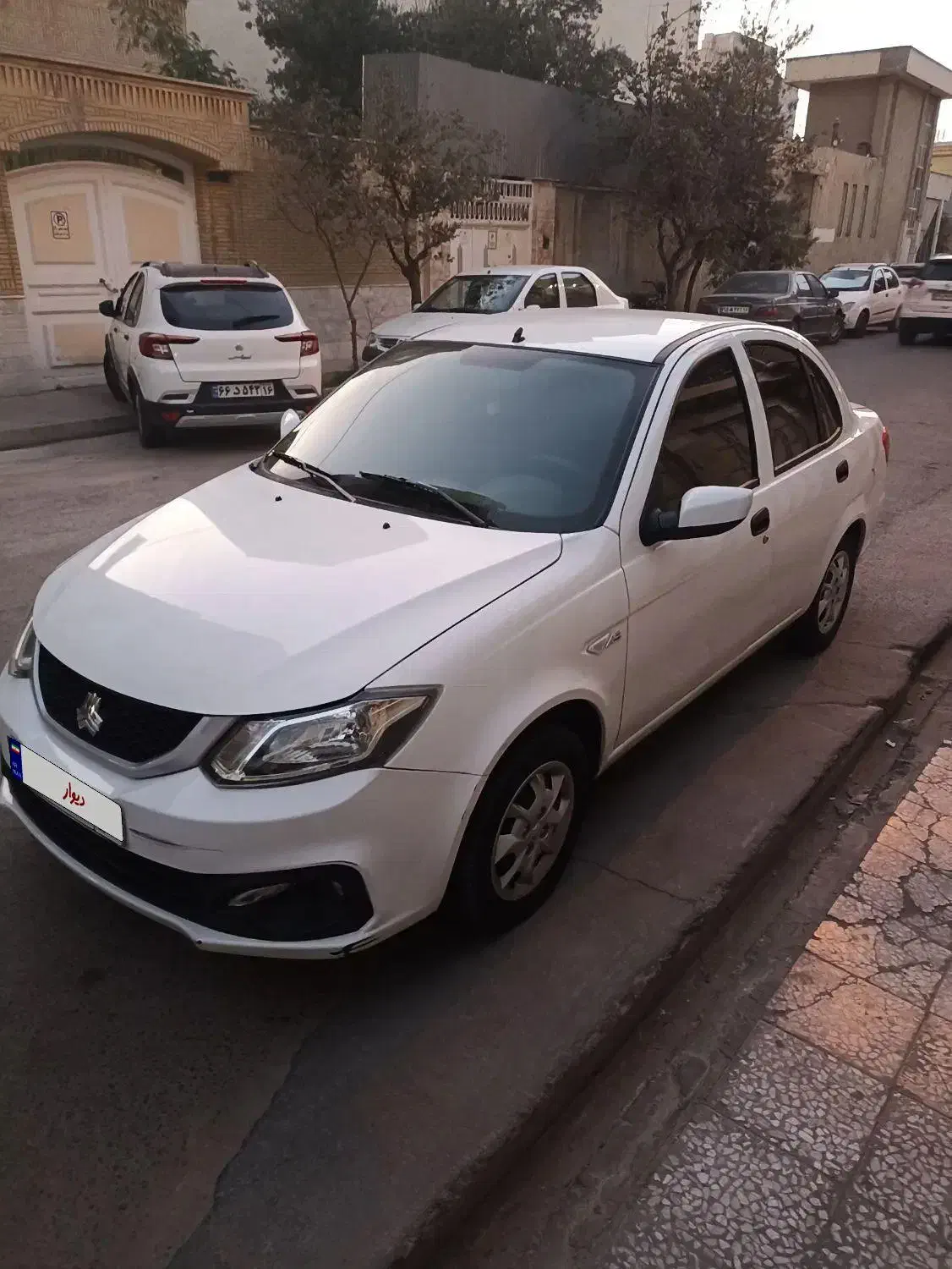 ماشین 1401 در حد نو|خودرو سواری و وانت|قم, چهل درخت|دیوار