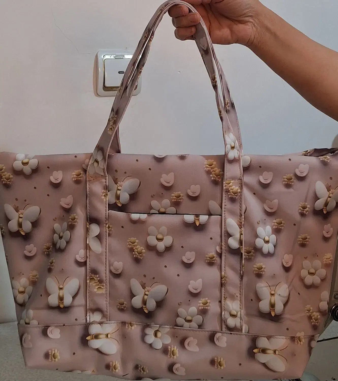 کیف|کیف، کفش، کمربند|لامرد, |دیوار