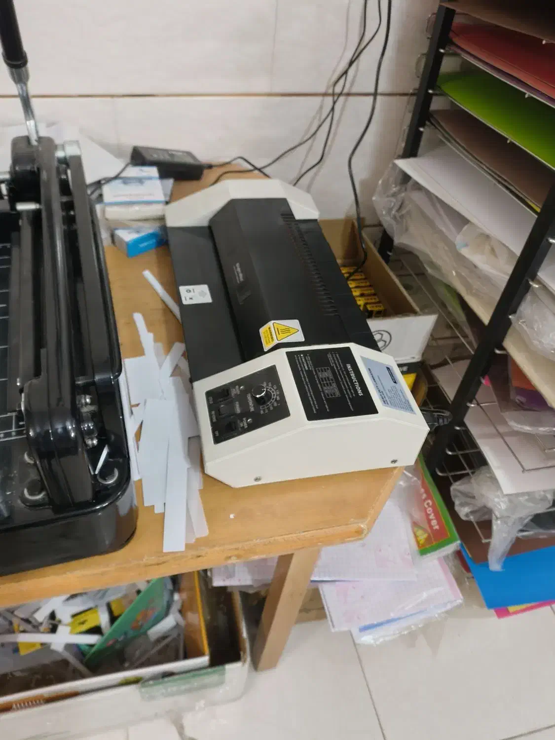 فنر زن،منگنه زن و دستگاه لمینت و گیوتین و پانچ زن|فروشگاه و مغازه|ابریشم, |دیوار