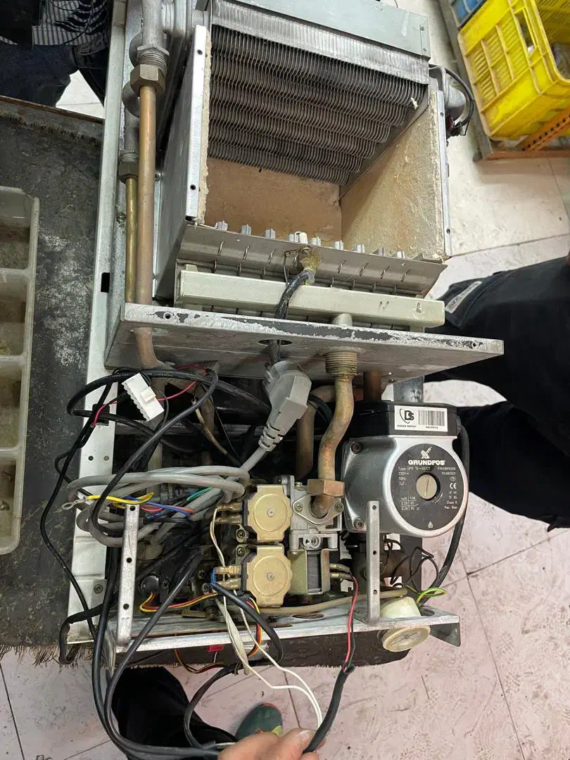 تعمیرات پکیج شوفاژ گازی دیواری|خدمات پیشه و مهارت|رویان, |دیوار