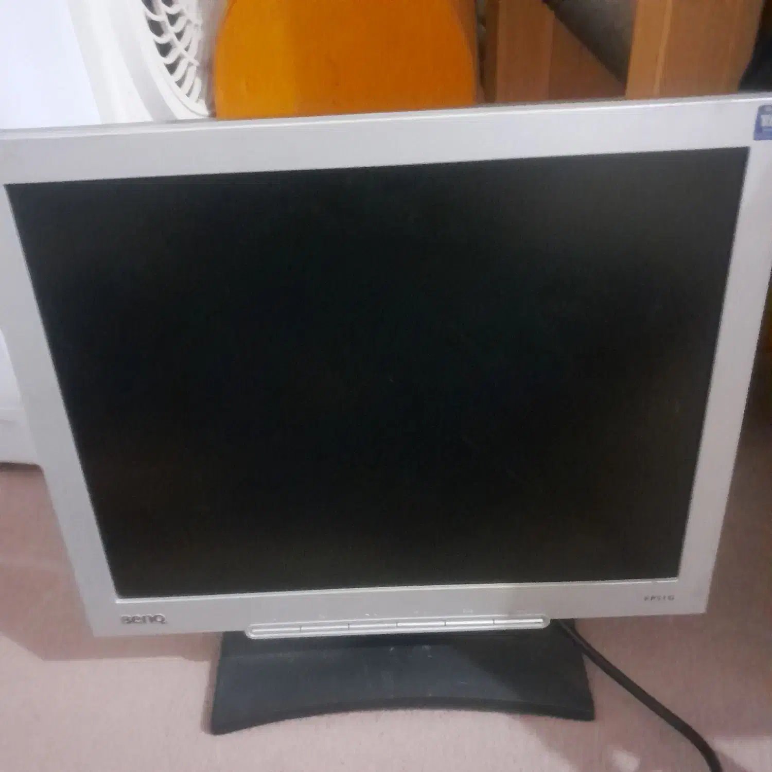 مانیتور|رایانه رومیزی|میبد, |دیوار