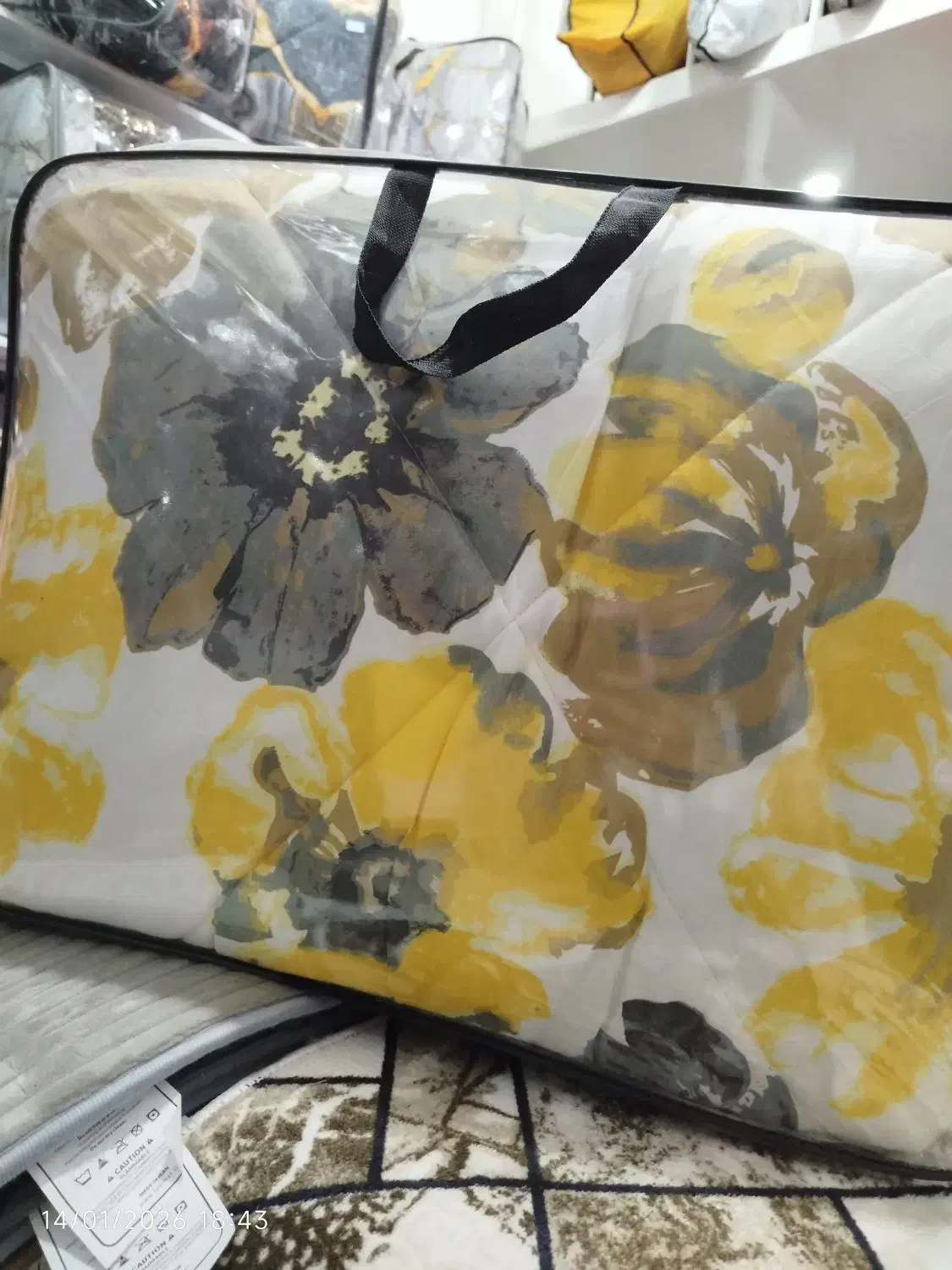 انواع روتختی.پتو.|سرویس روتختی|ساری, |دیوار